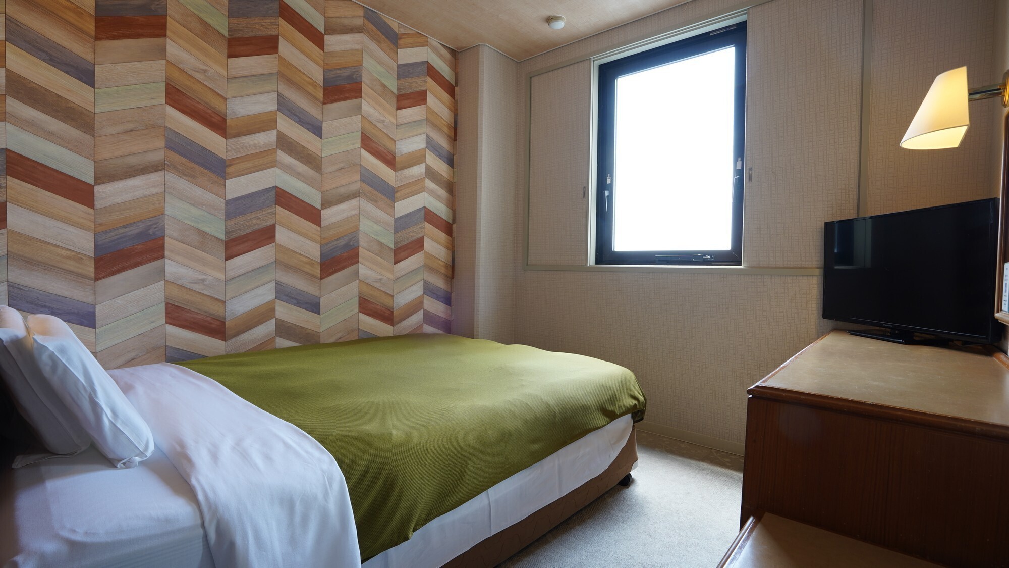 ＜客室＞ダブル