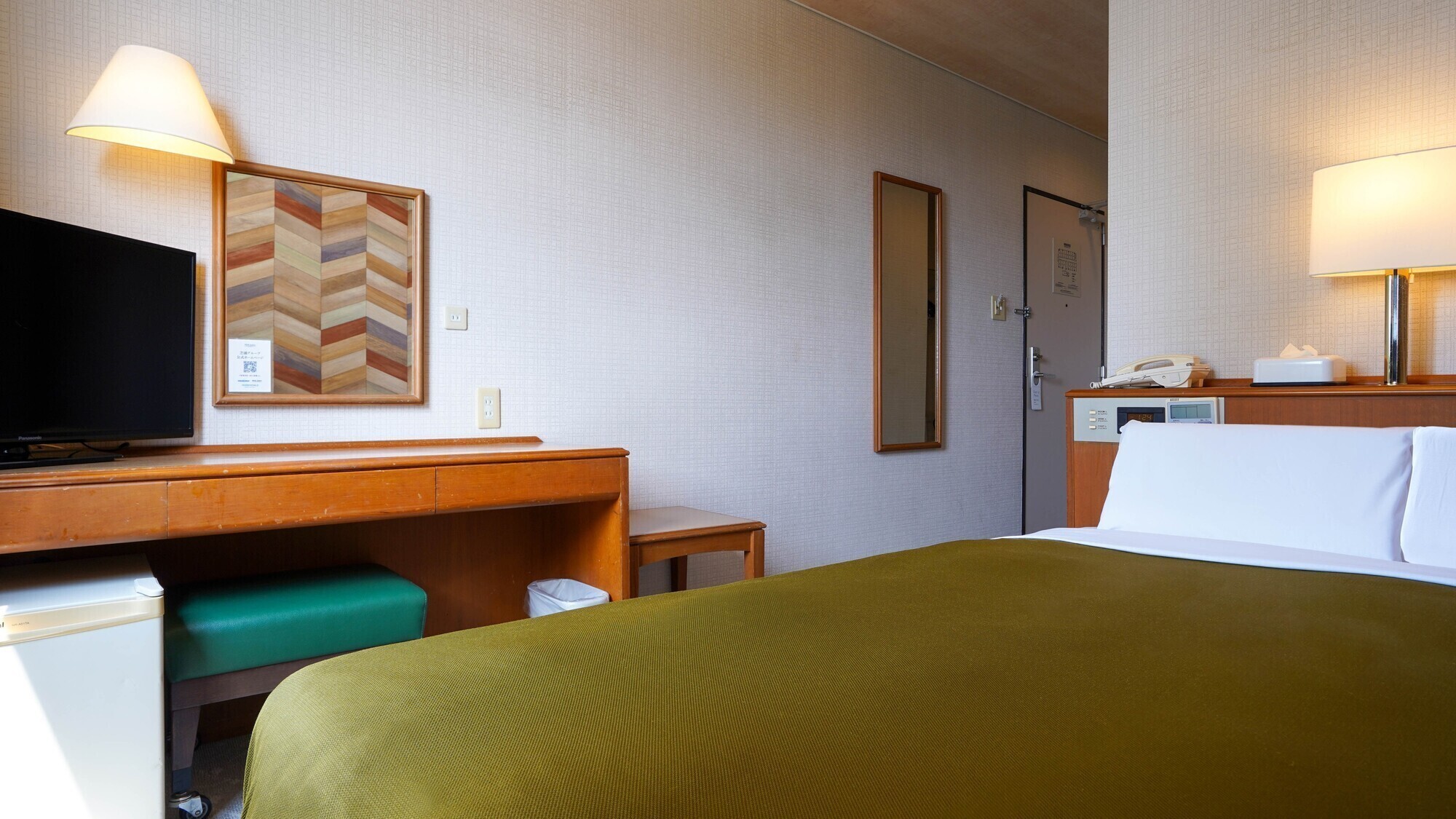 ＜客室＞ダブル