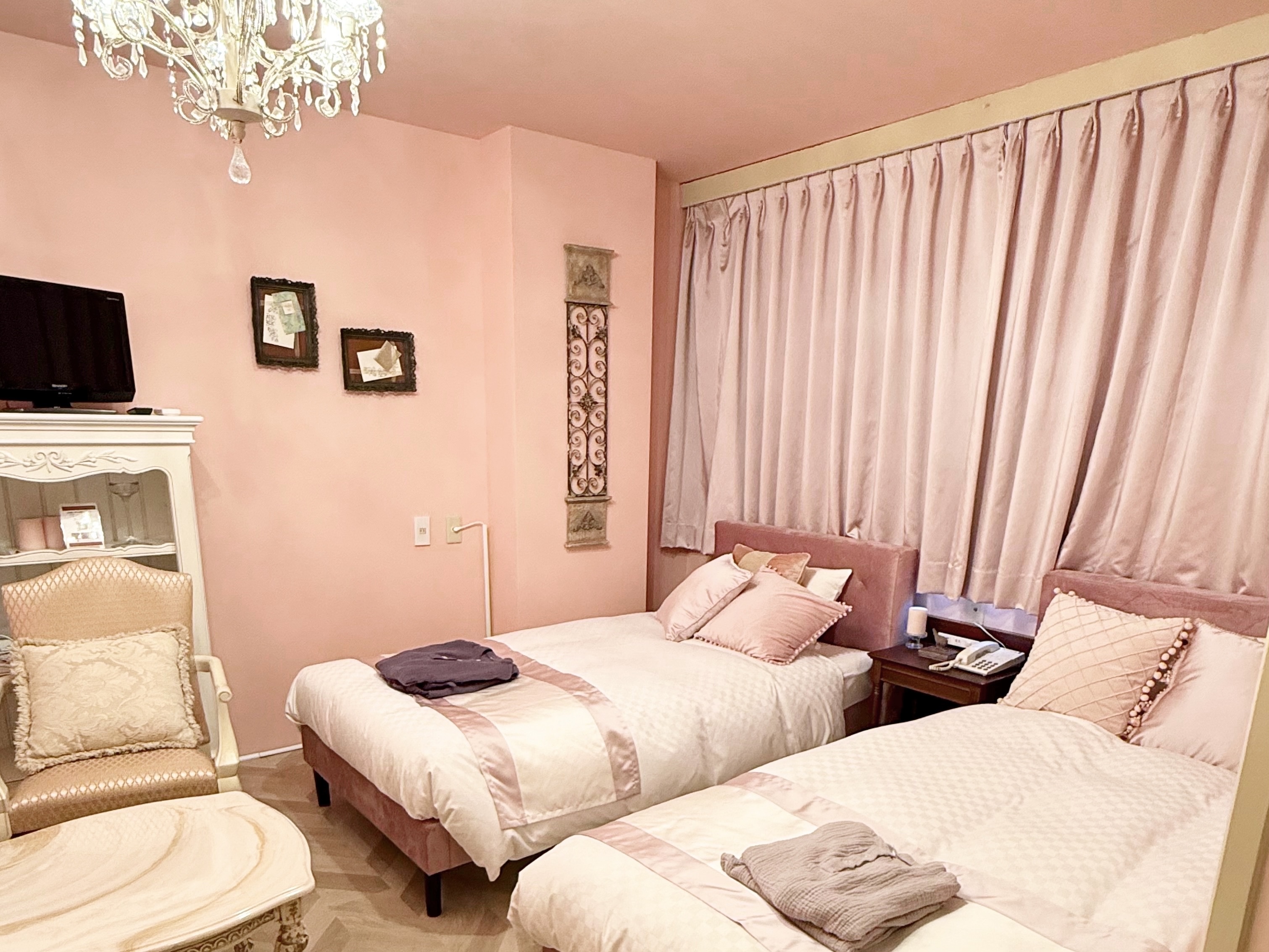 コンセプトピンクルーム