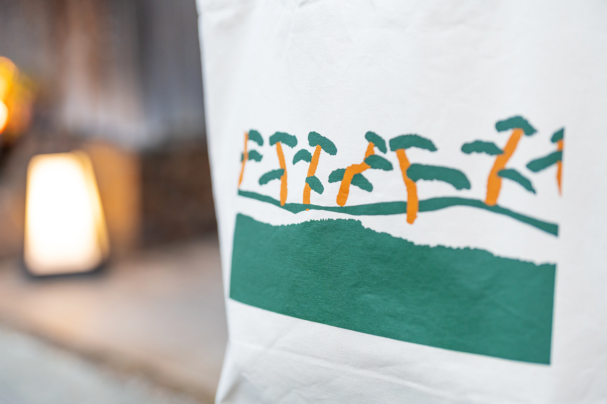 天橋立モチーフの当館オリジナルトートバッグ