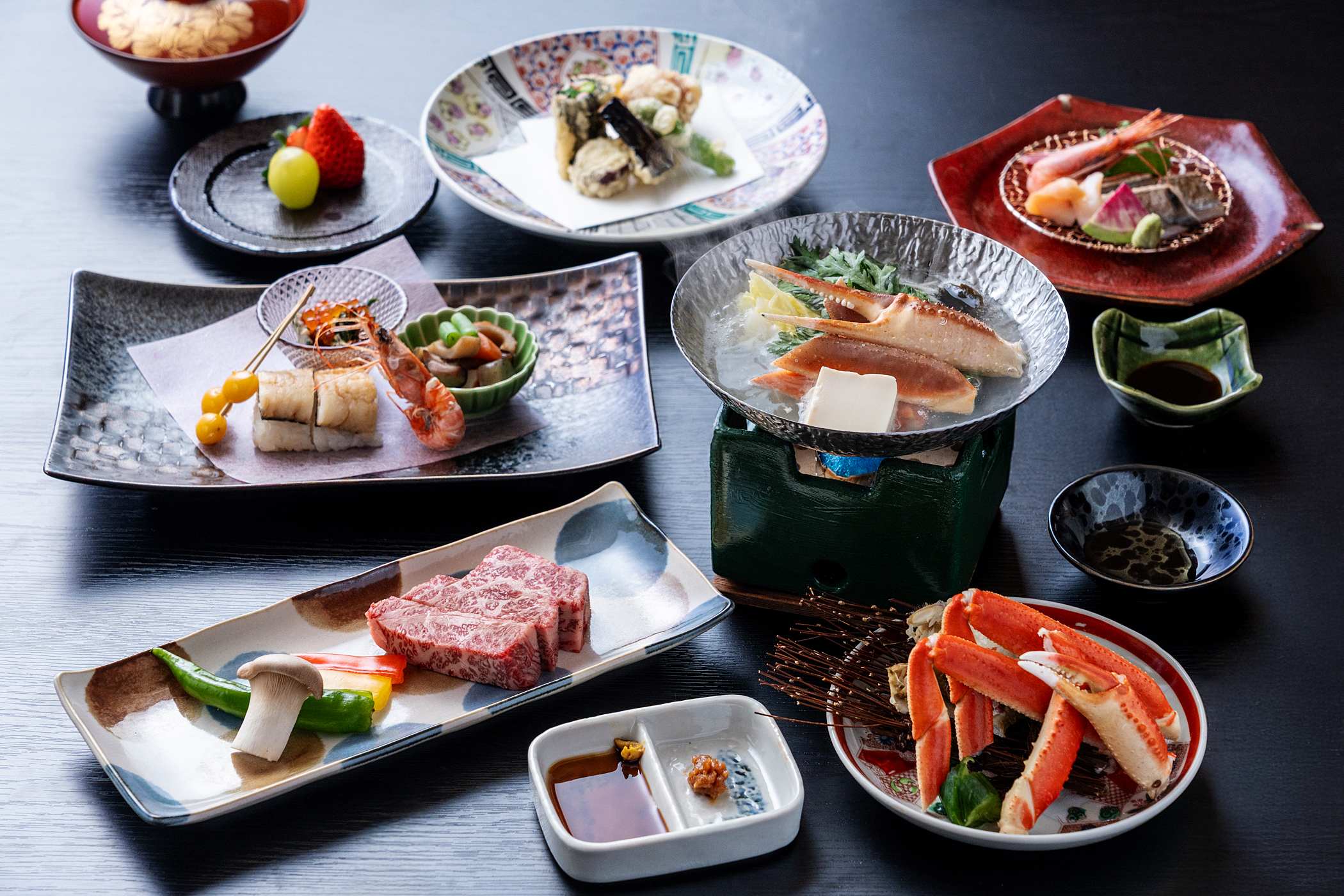 プリプリの蟹と、とろける国産和牛