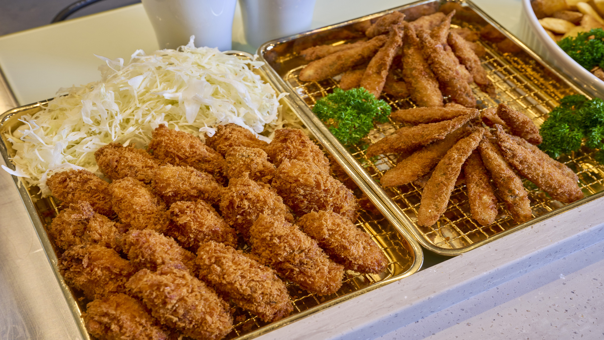 ◆【ご当地逸品】「倉橋産カキフライ」「瀬戸内産小イワシのフライ」