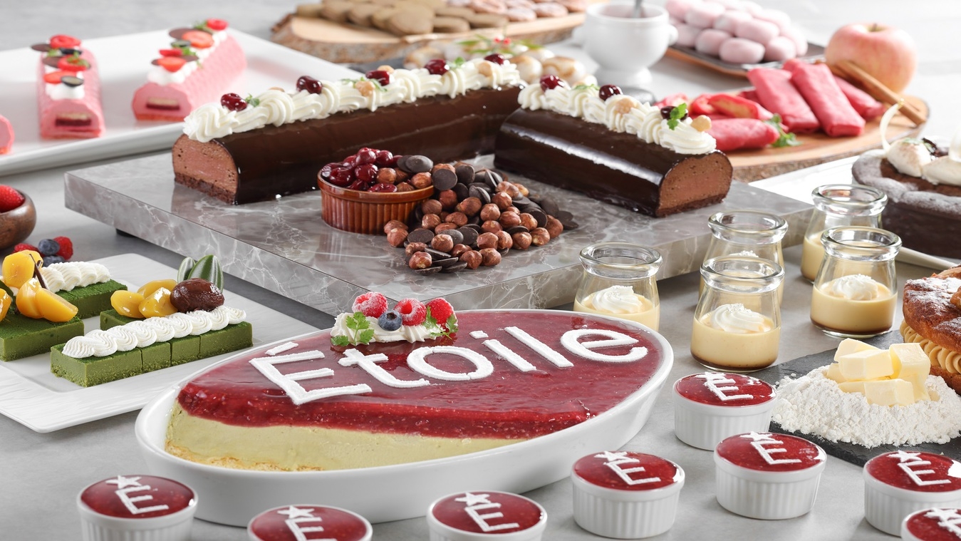 【本ズワイ蟹＆ローストビーフ食べ放題】 夕食時間（17：00〜19：00） 1泊2食付プラン