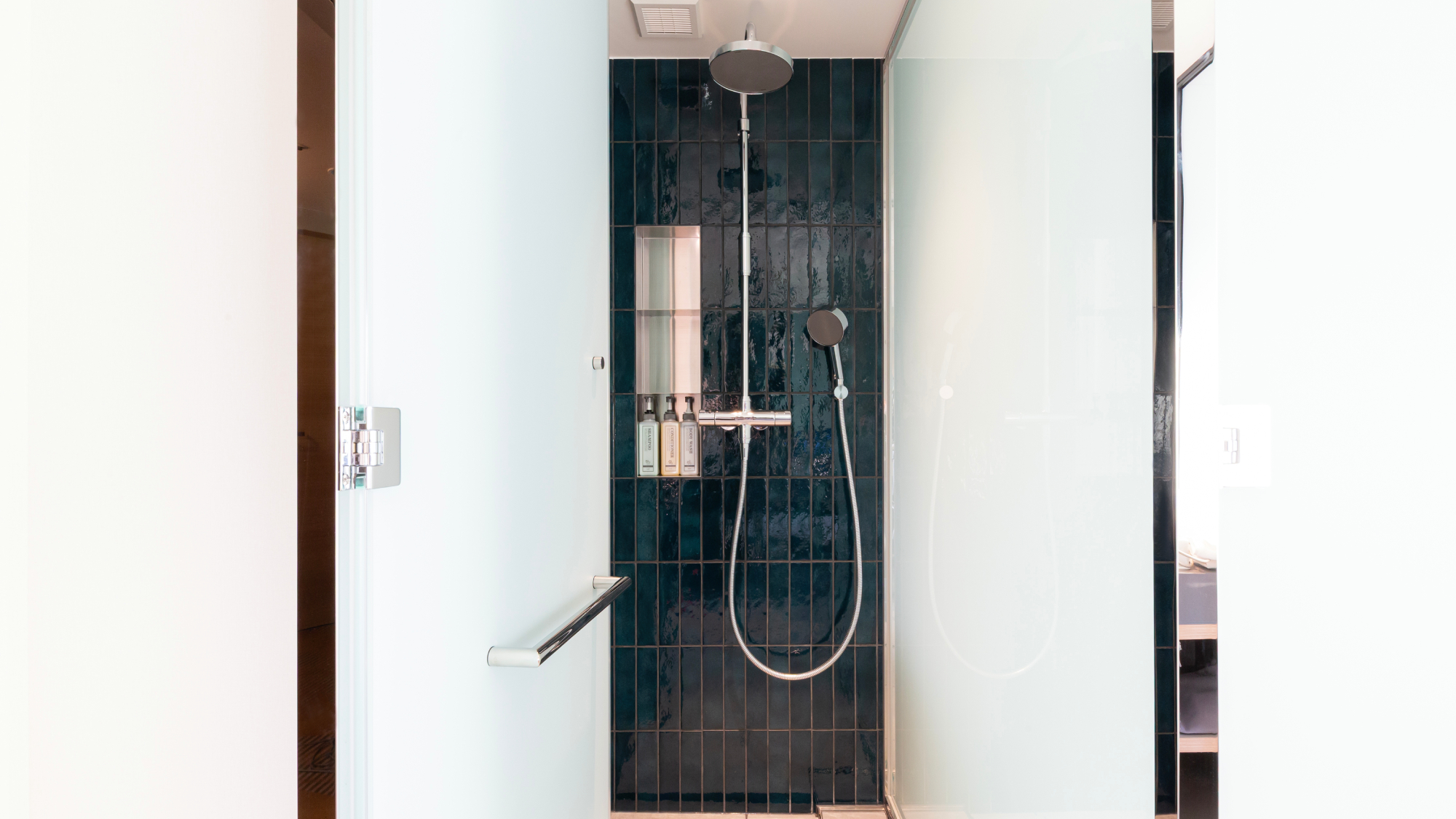 シャワーブース/バンクベッドルームのみ