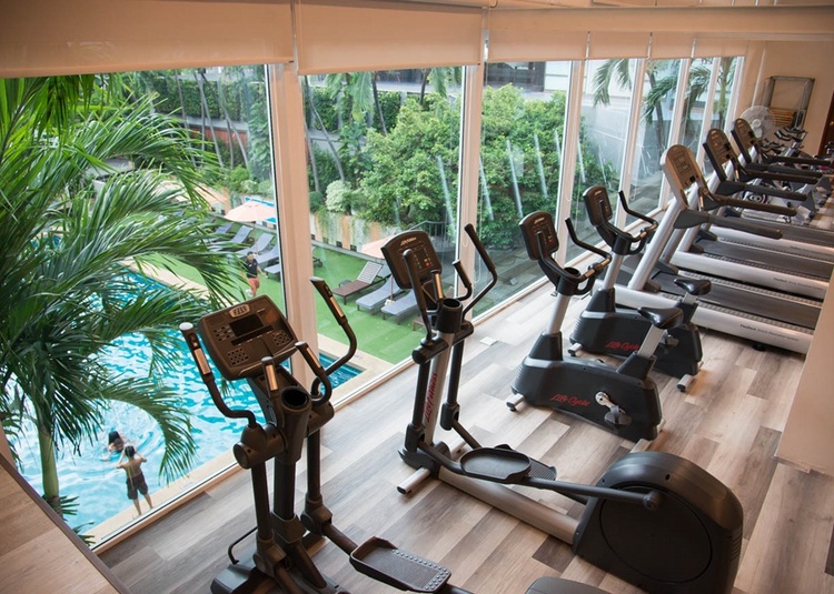 フィットネスセンター