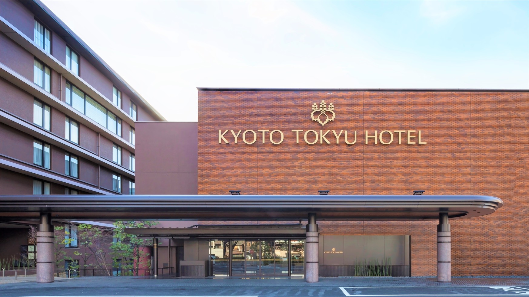 【夏旅】スペシャルセール〜13時レイトアウト特典付〜最大20％オフのお得な宿泊プラン（素泊まり）