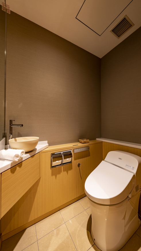 【エグゼクティブトリート】セパレートトイレ(一例)