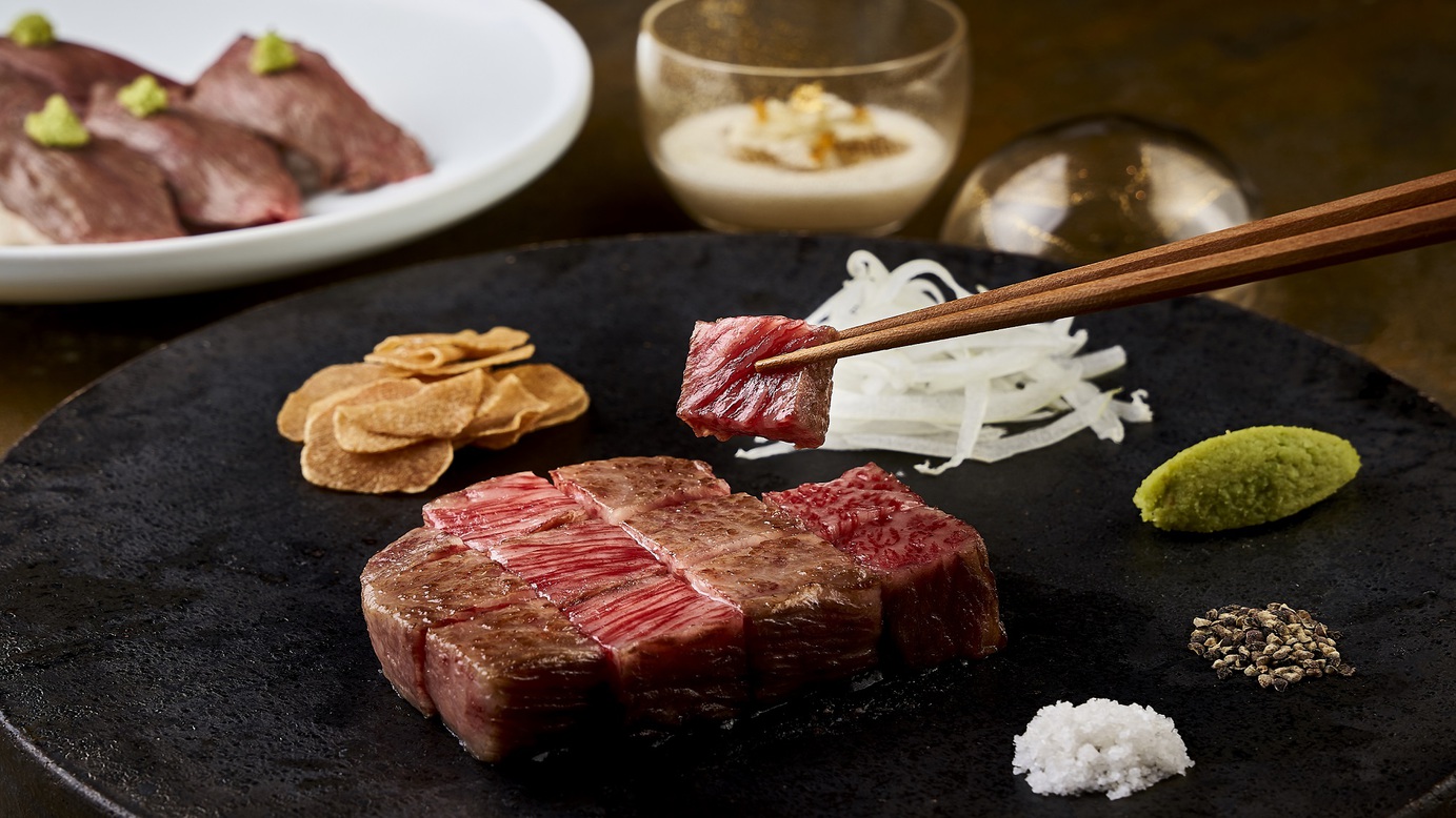 〜神戸牛サーロインの鉄板焼ディナー付き宿泊プラン〜 ＜和洋ブッフェ朝食付＞