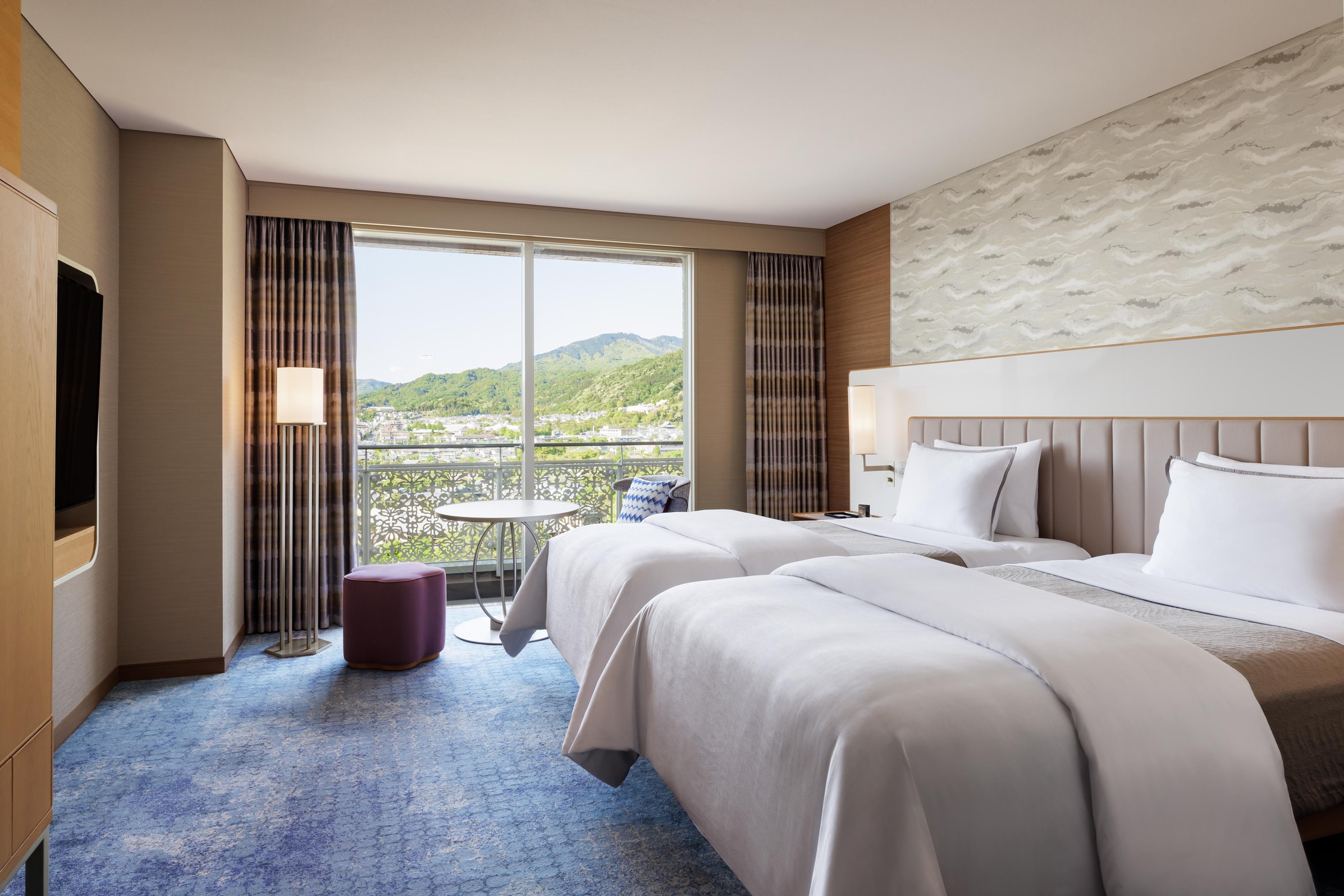 デラックスツイン平安京ビューベッド