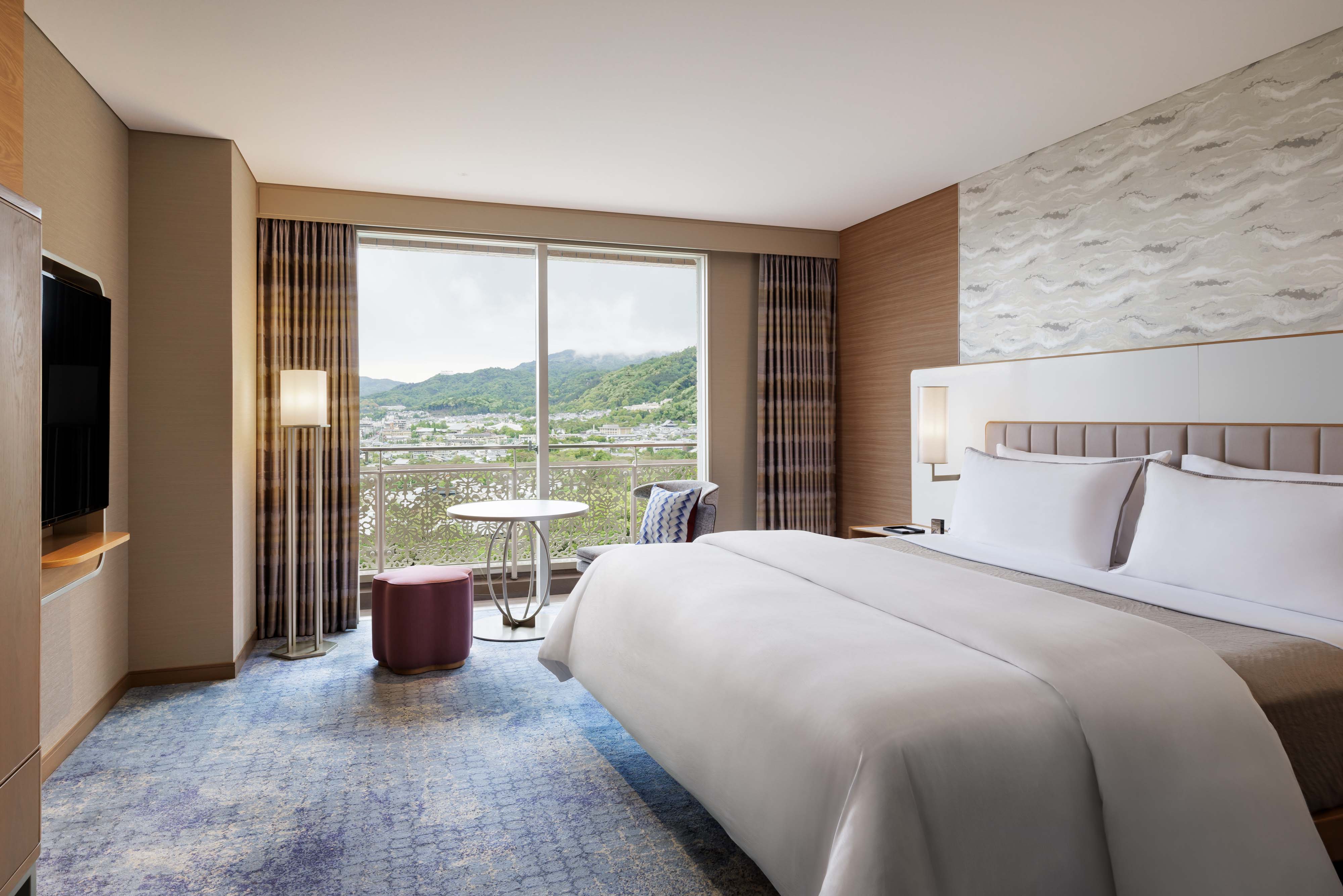 デラックスキング平安京ビューベッド