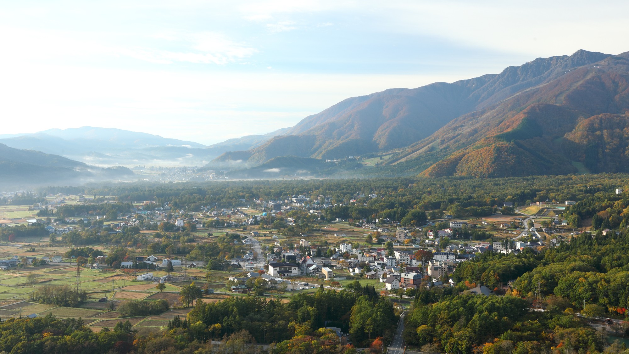 ■岩岳からの白馬村（秋）