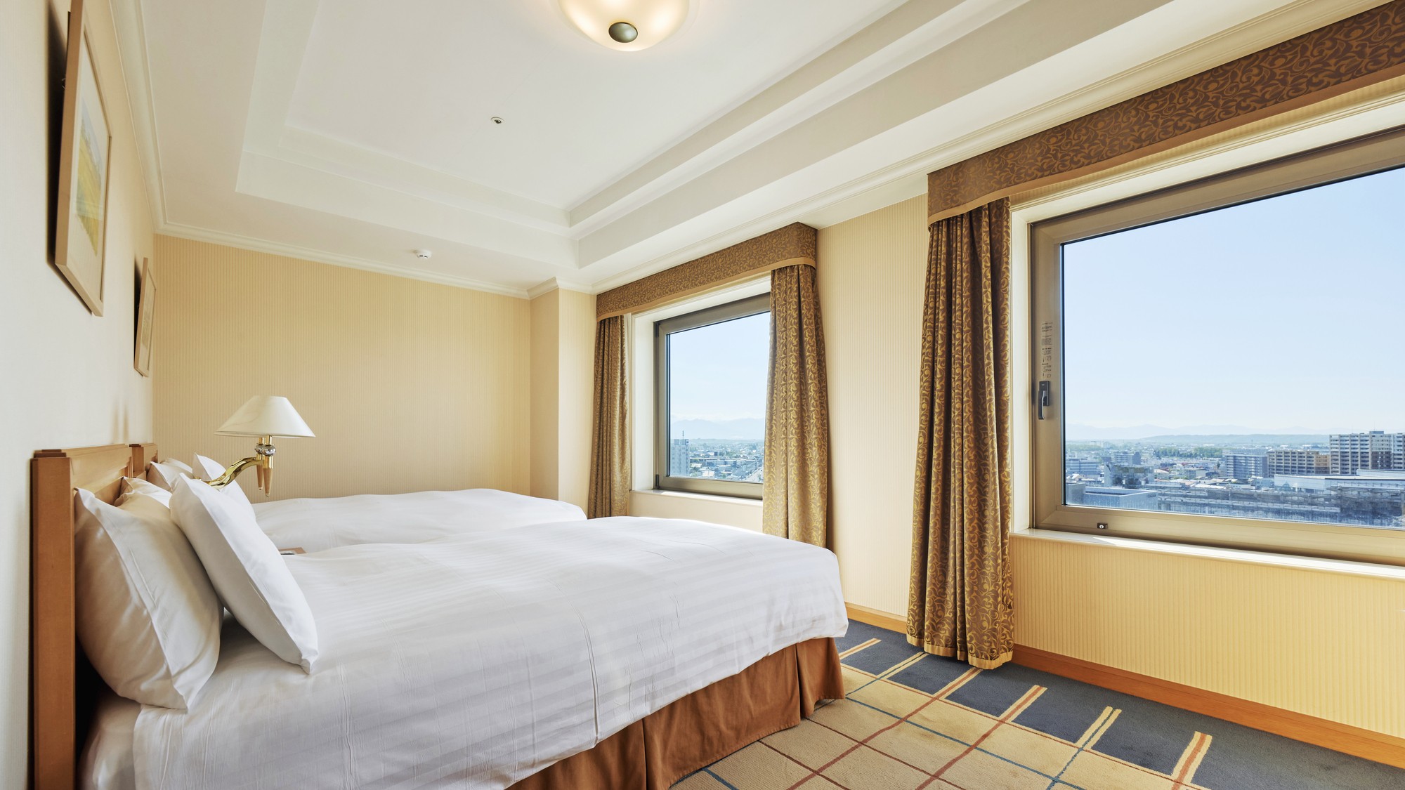 ジュニアスイート