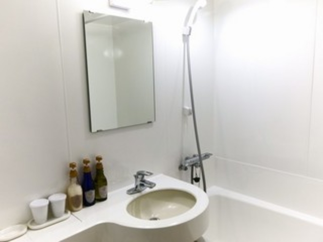バスルーム ツインルーム　      平成26年11月 バスルームをリニューアルしました
