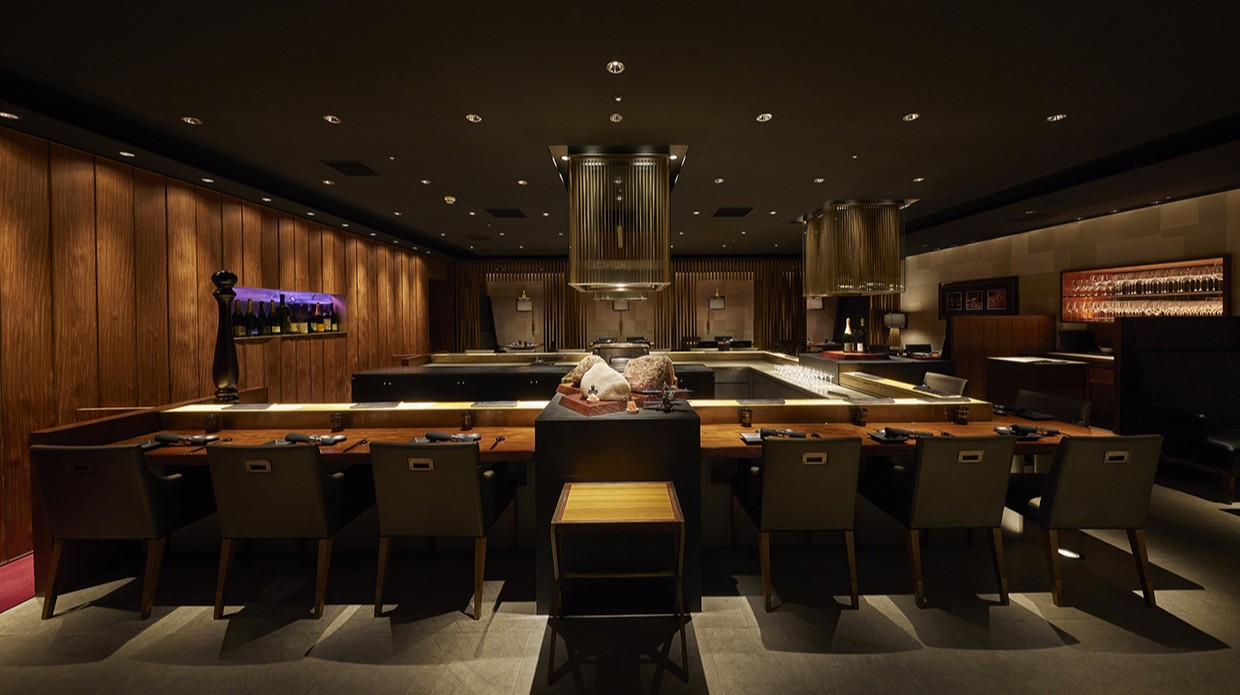 ウイスキー＆ワイン「シュン」