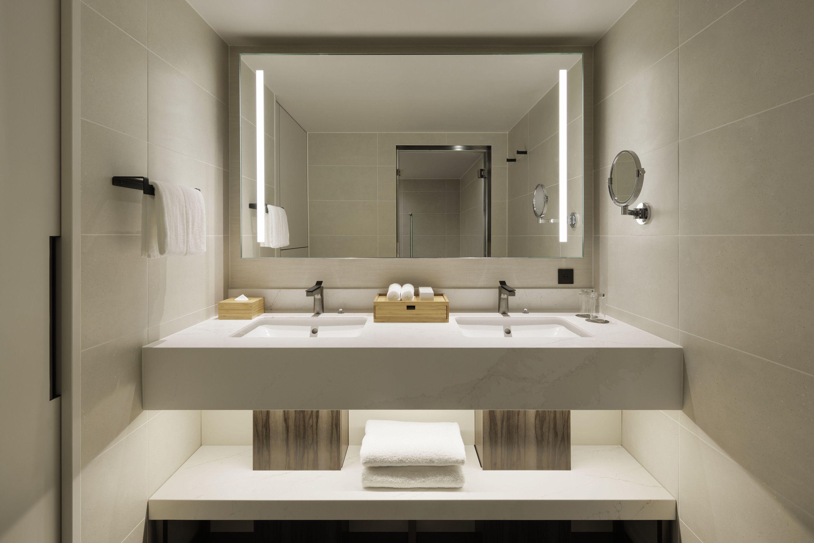 ゲストルームラージャーキング バスルーム