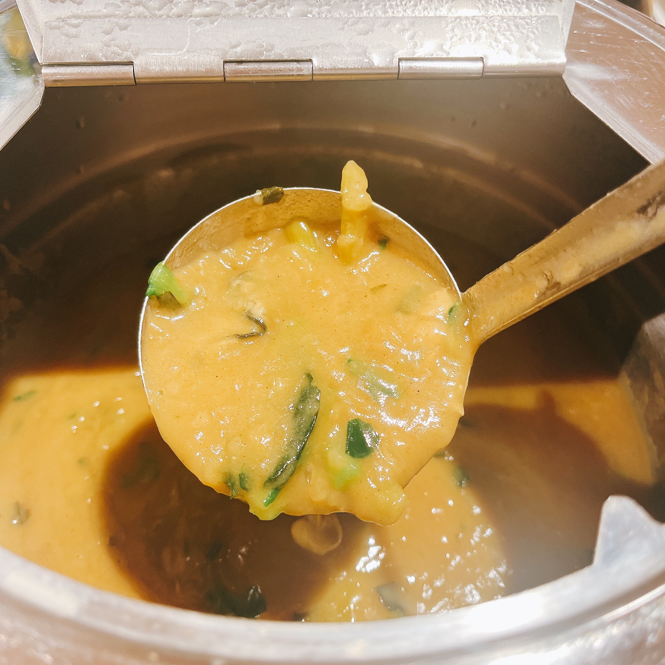 牡蠣と小松菜のクリームカレー