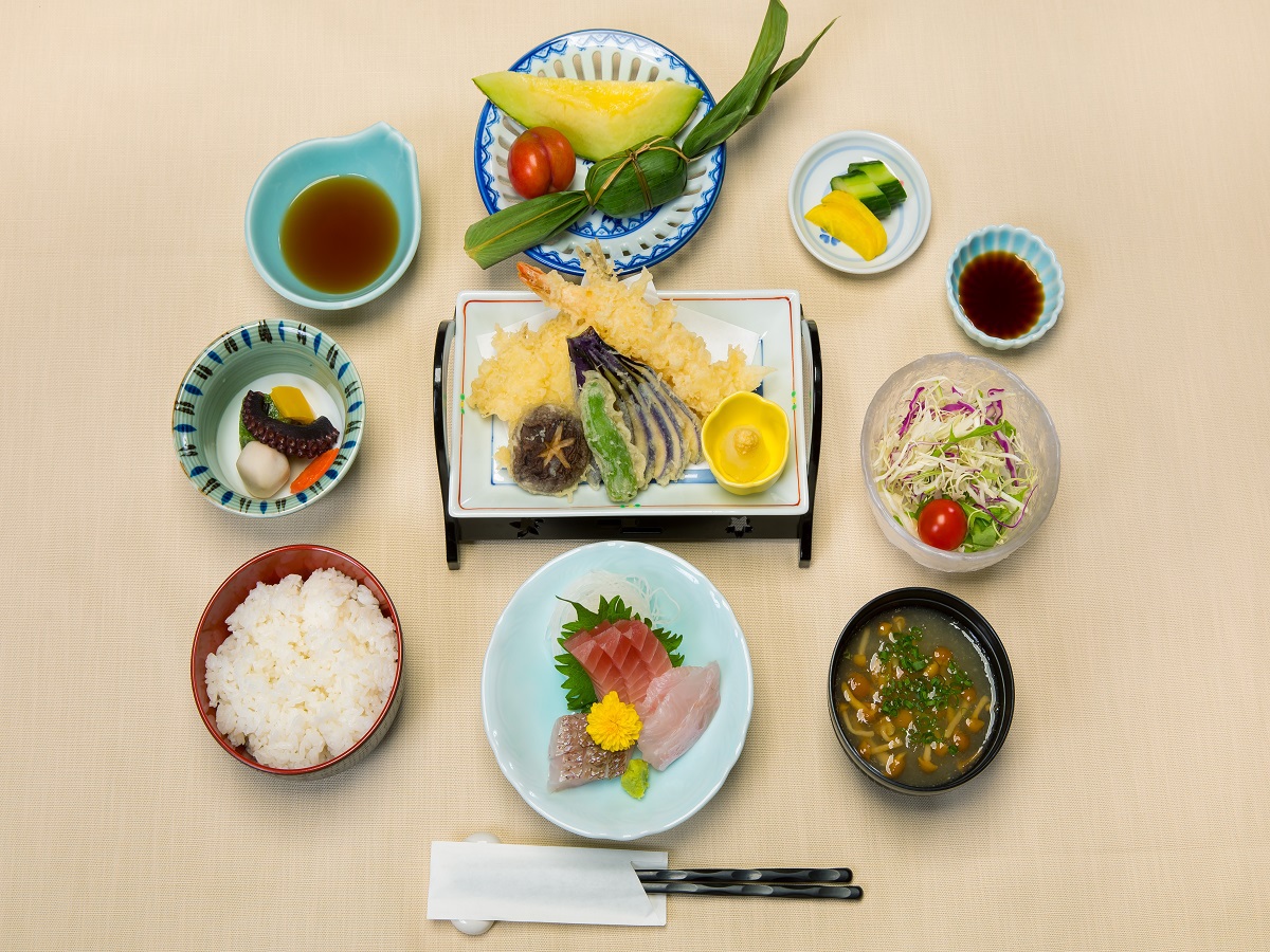 １泊２食・「おまかせご膳」付き☆宿泊パック