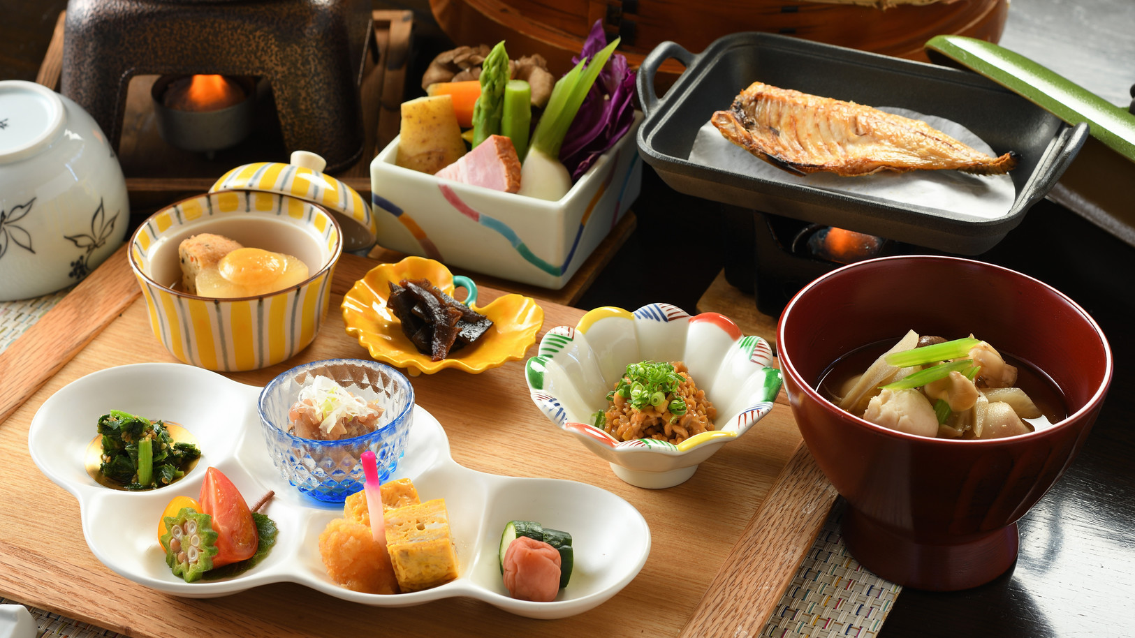 【定番「白銀」】伊豆の恵みを直送！金目鯛煮付・新鮮魚介の刺盛り・熱川ブランド豚の舌提み会席プラン