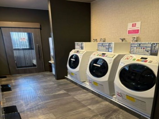コインランドリー