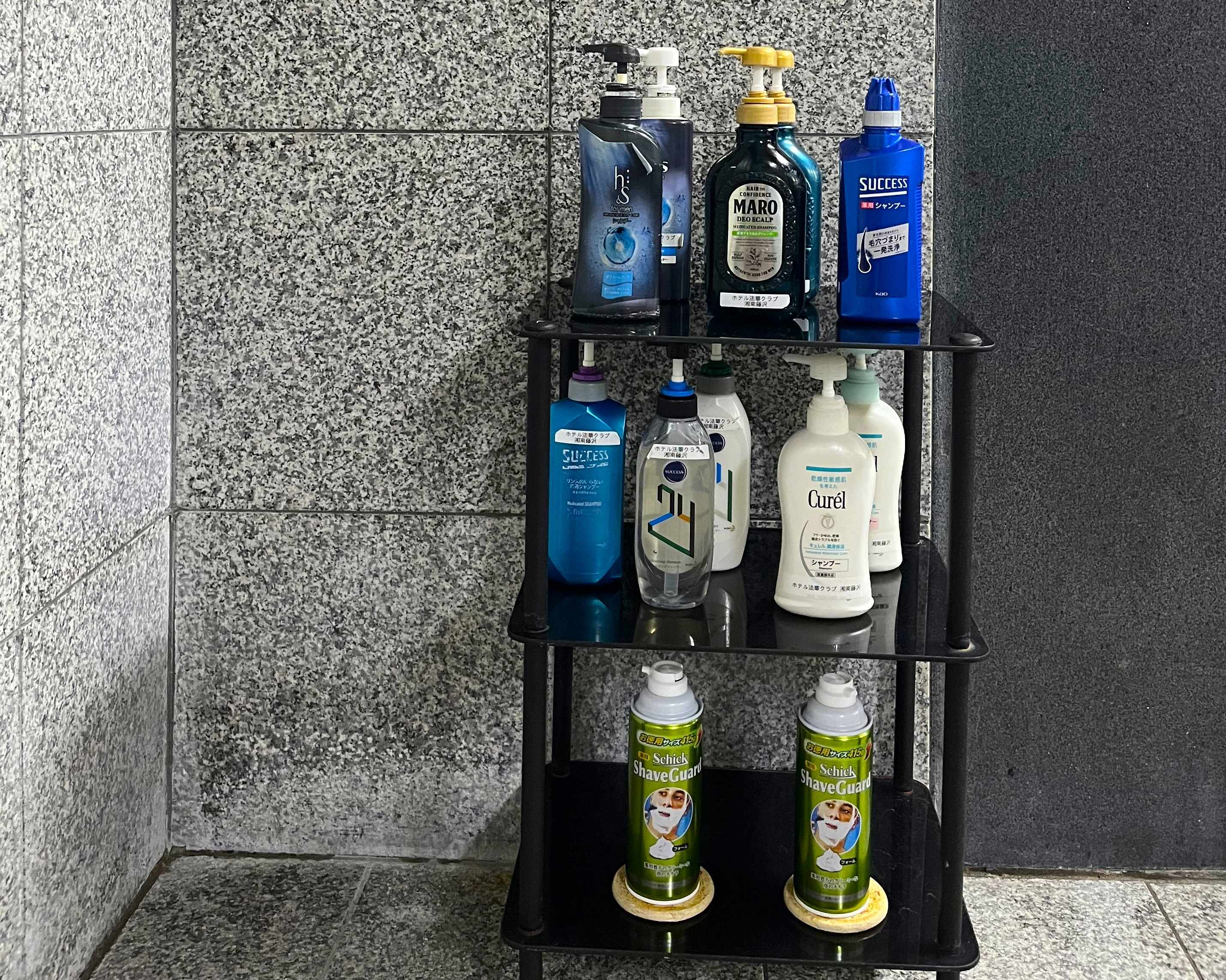男性浴場シャンプーバー