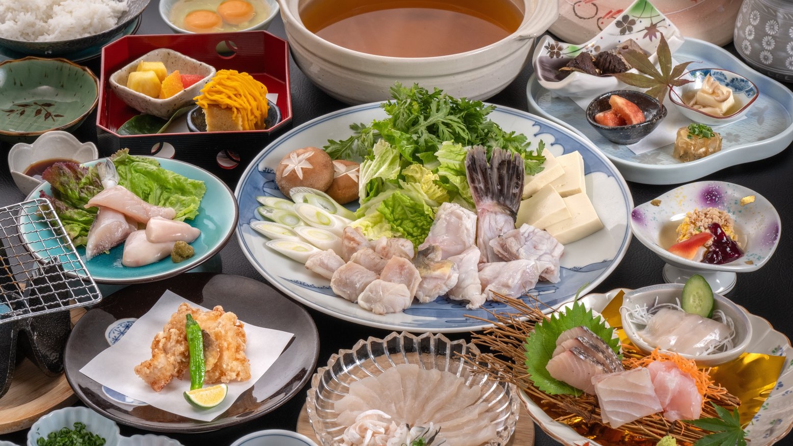 【ふぐづくし】「てっさ＆てっちり」でとらふぐを心ゆくまで堪能！（夕朝食・お部屋食）