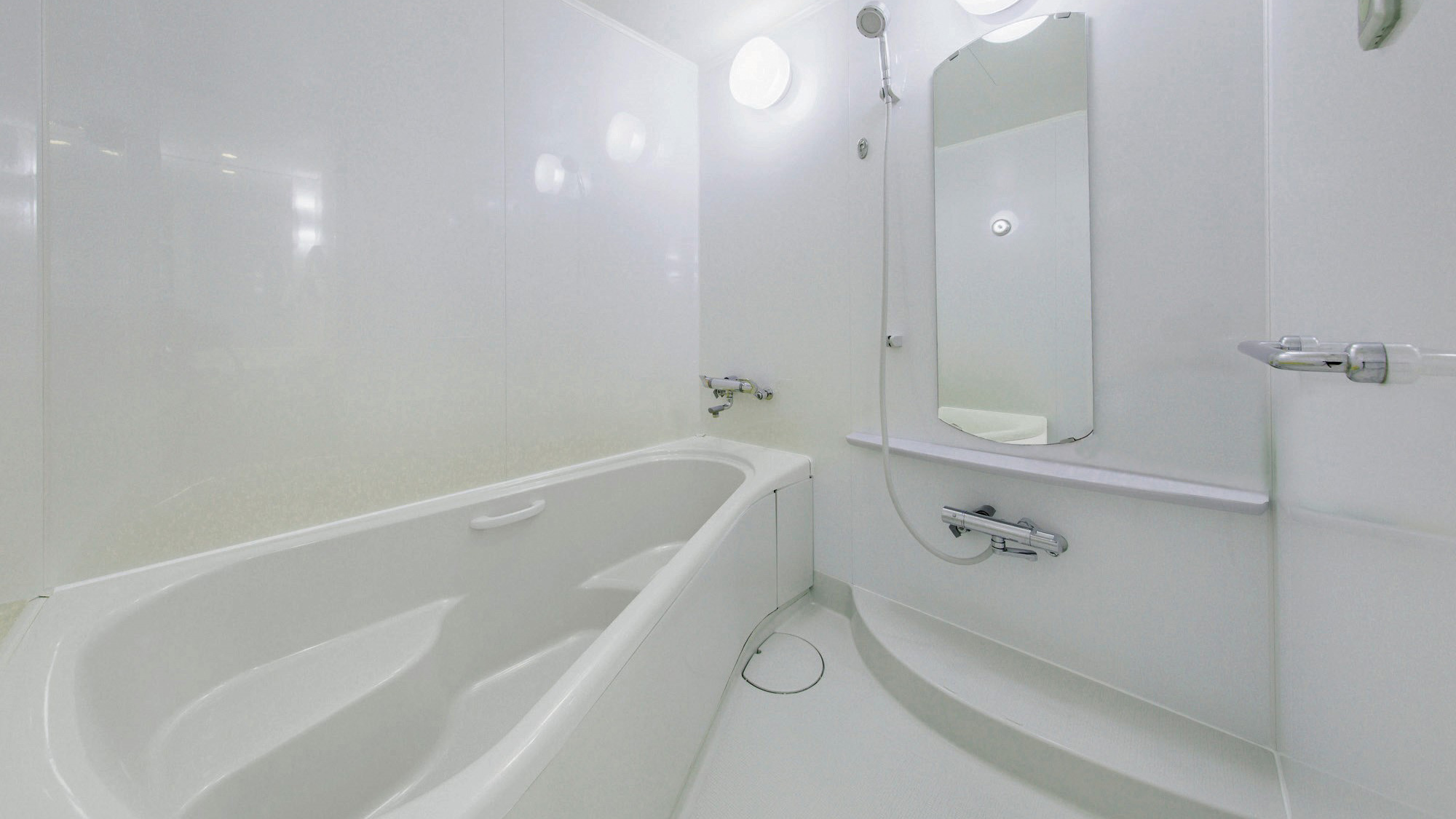 洗い場付き風呂場