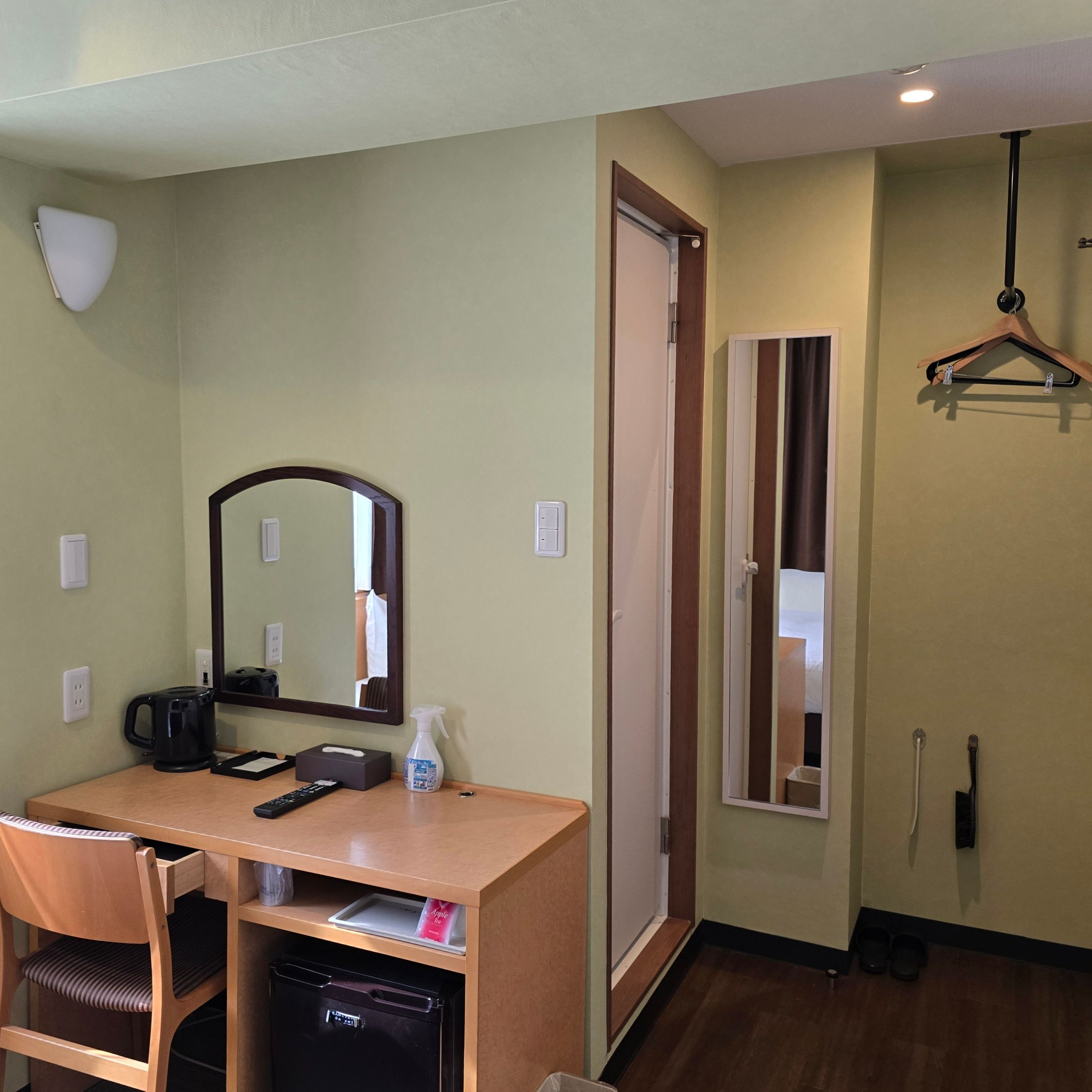 セミダブル・ルーム