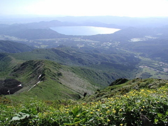 駒ケ岳からの田沢湖眺望