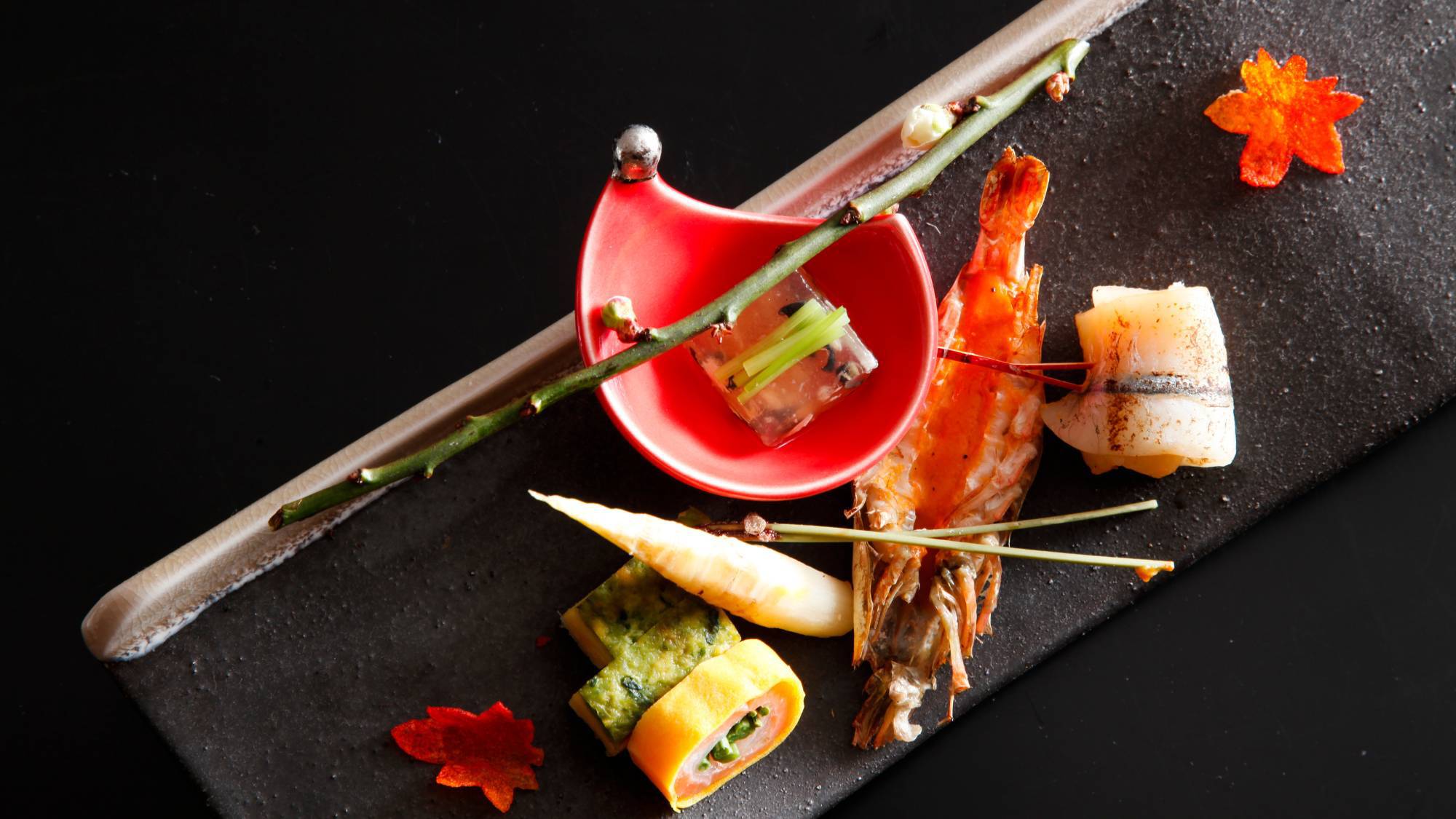 旬の食材で「料理長おまかせ」の献立をご用意いたします