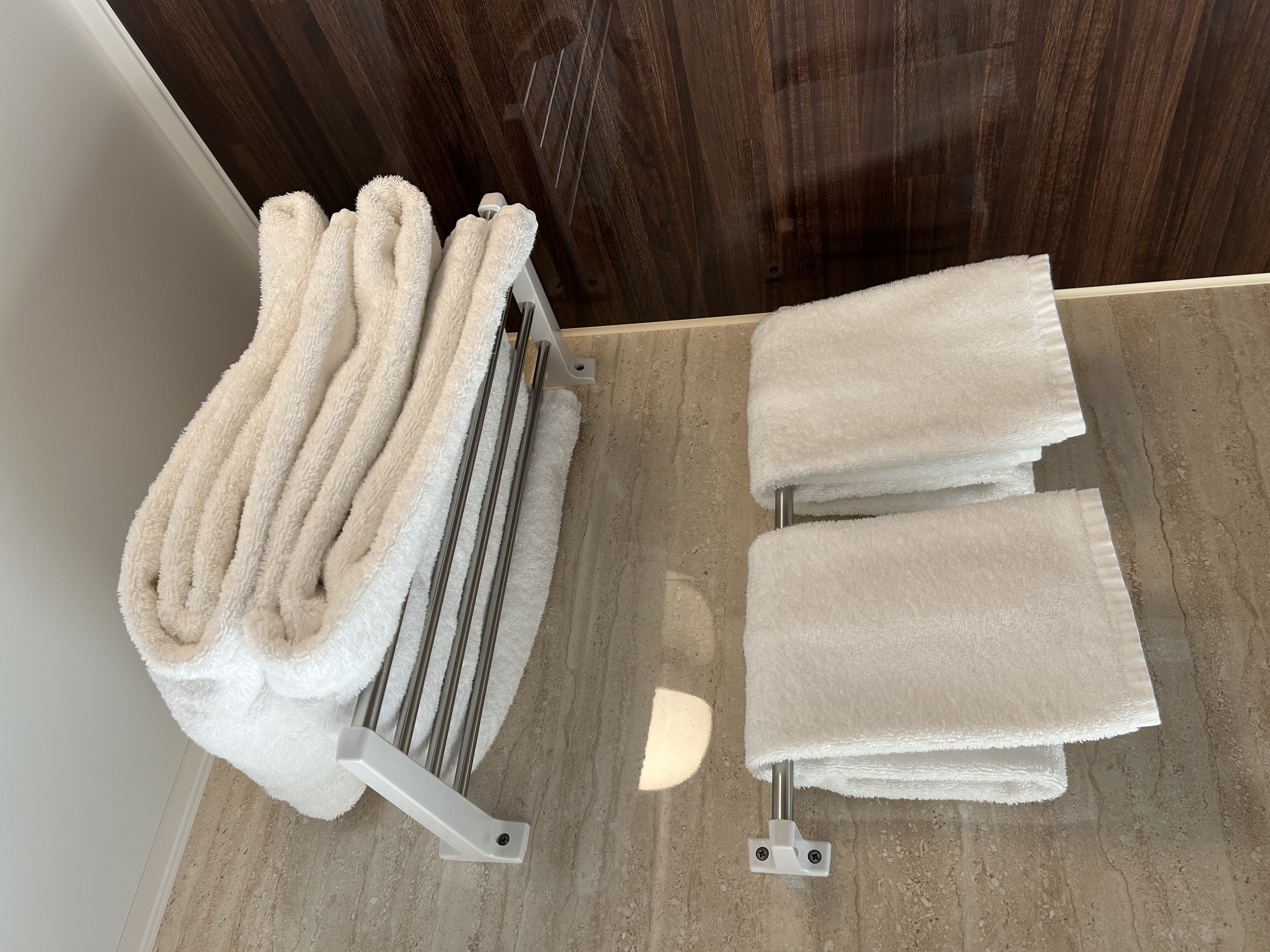 【タオル一式】