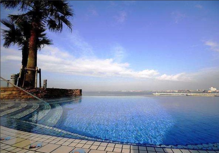 【江の島アイランドスパ】車で約25分