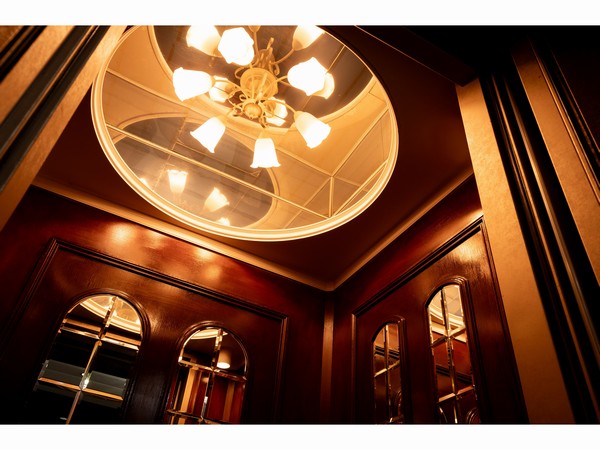 【エレベーター】