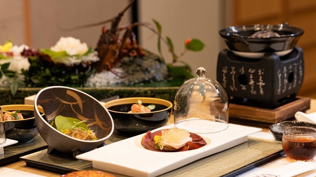 【早割30/特別価格】静寂のメゾネットで過ごす＜極上の美食とおこもり＞部屋食＆夕食時ドリンクフリー