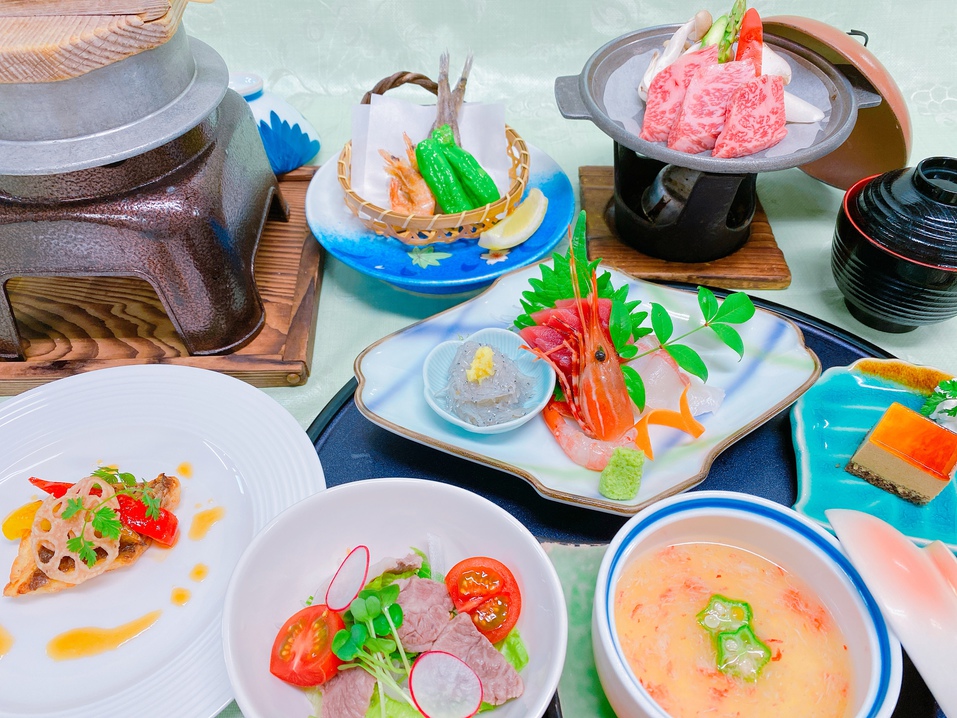 【カップル・女子会プラン２食付き】高級和牛常陸牛（陶板焼き・サラダ）と白身魚ソテー・天然温泉割引券付