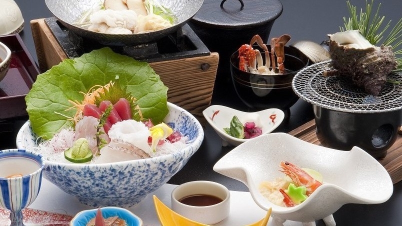 【鴨川の海を楽しむ〜お料理おまかせコース〜】海水浴＆プール＆温泉も楽しめます。＜お日にち限定＞