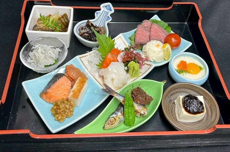 【松阪牛VS伊勢海老｜部屋食】当館人気No1！夢の山海美食対決が実現！