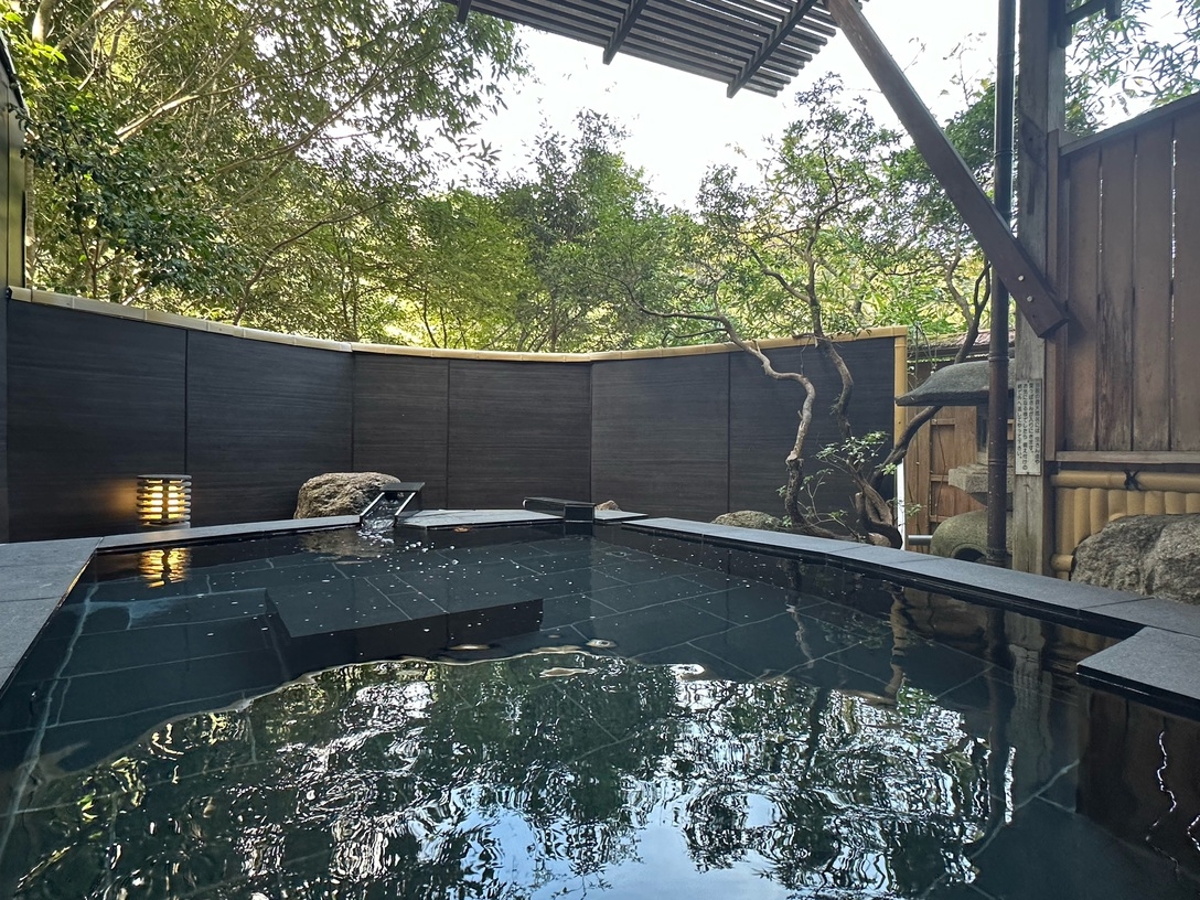 【松阪牛の鉄板焼き付｜部屋食】絶品！お口の中でとろける松阪牛を贅沢に鉄板焼きで！