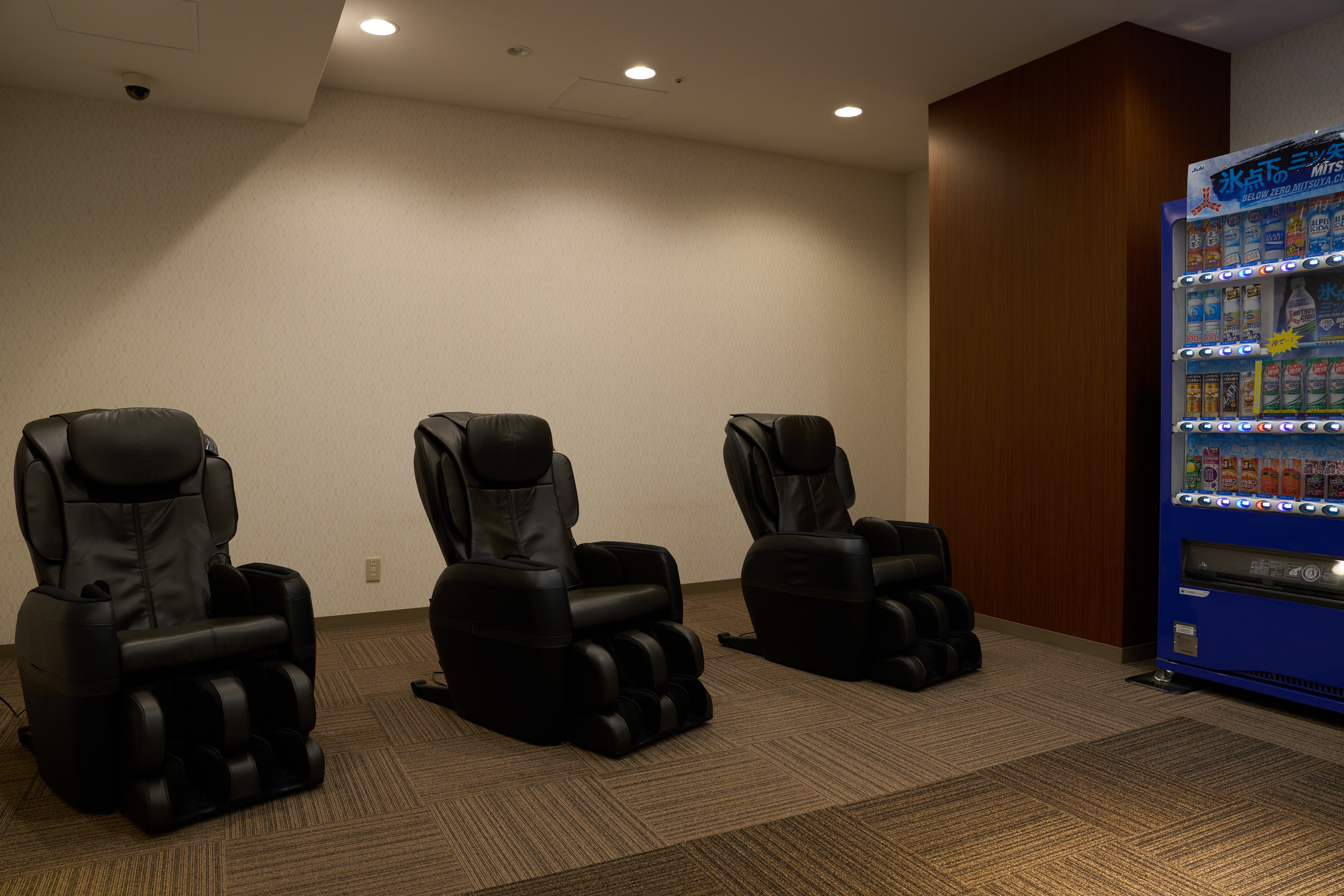 マッサージコーナー　①