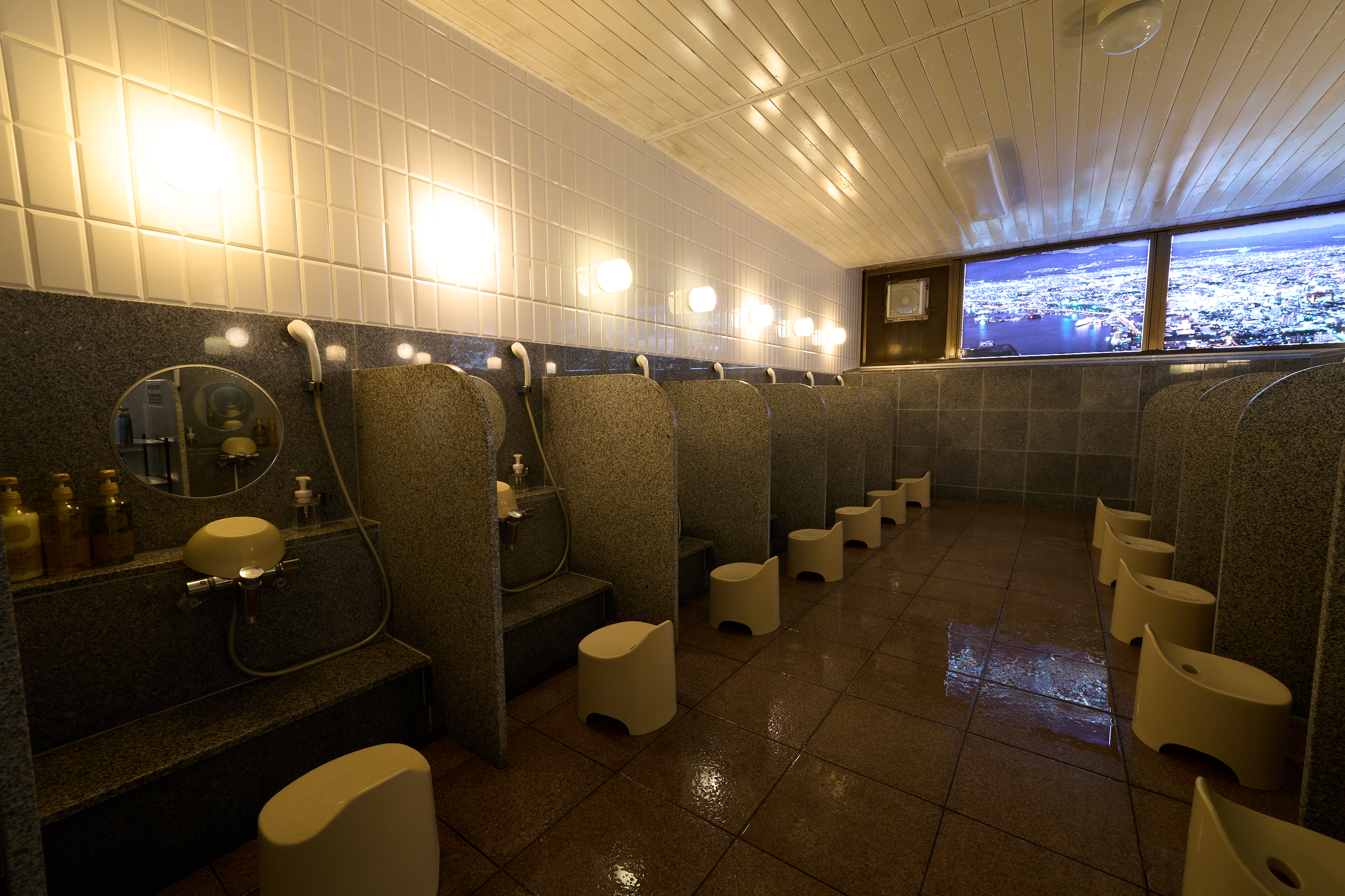 大浴場　男子④