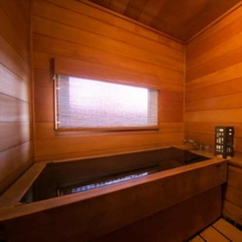 ■和室■　鶴の間　～檜風呂～