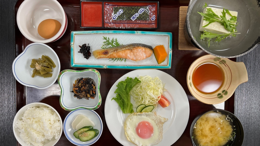 ご朝食／一例