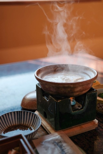 嬉野名物温泉湯豆腐