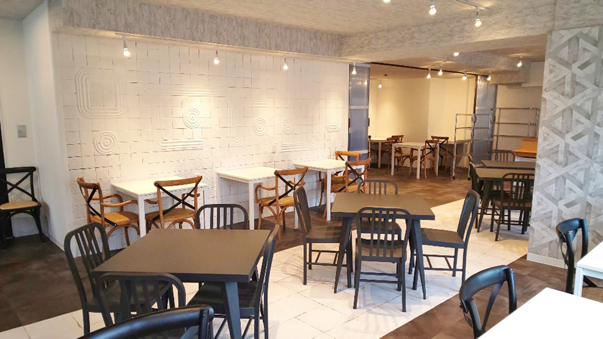 ホテルイメージ【朝食・夜カフェ会場】