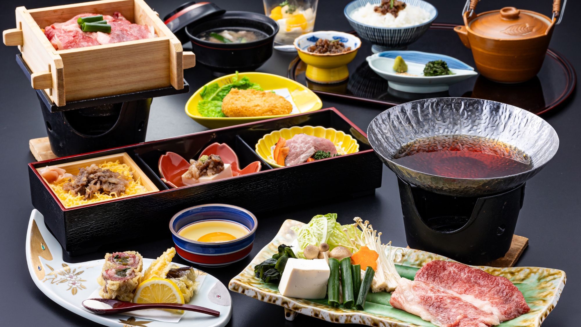 【千屋牛食べ比べ会席】千屋牛のすき焼きと蒸籠蒸し 締めに出汁茶漬けをご堪能♪【夕朝食付】