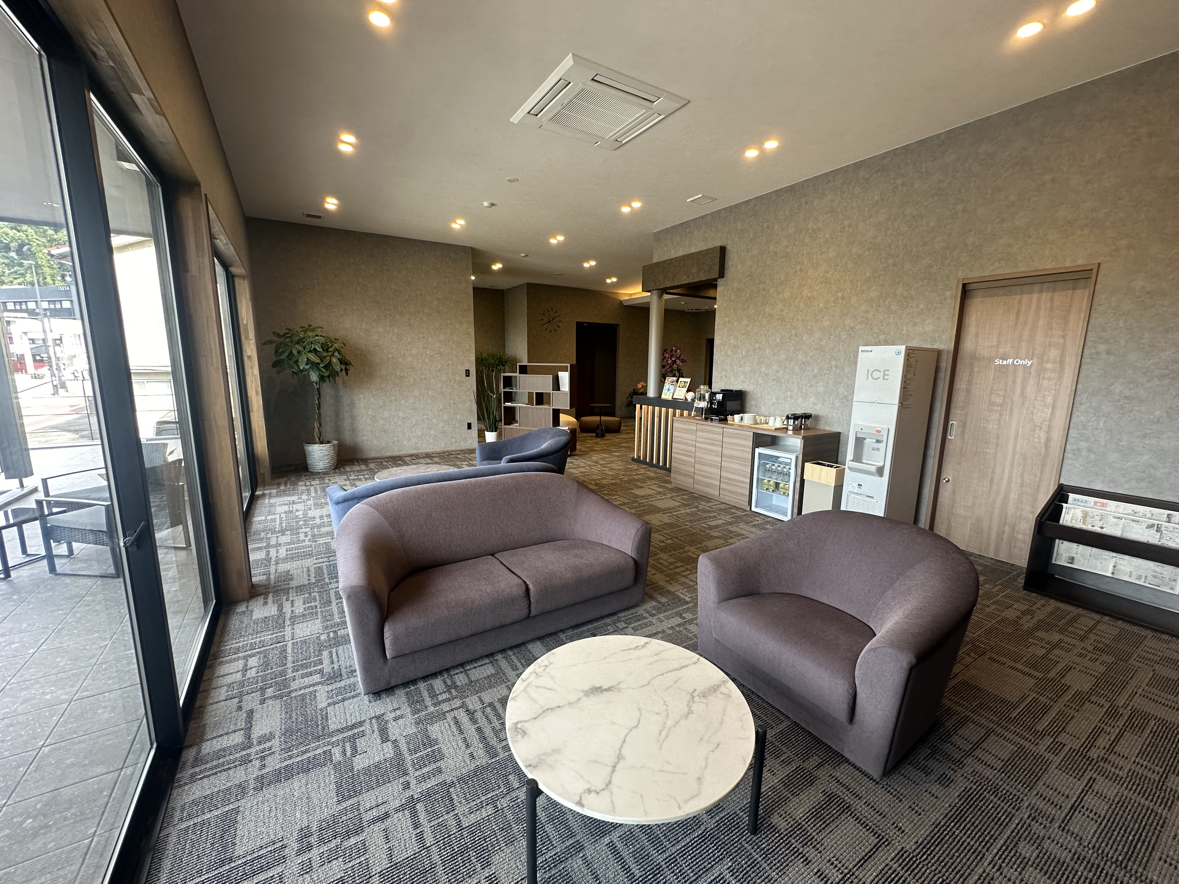 宿泊者専用ラウンジ
