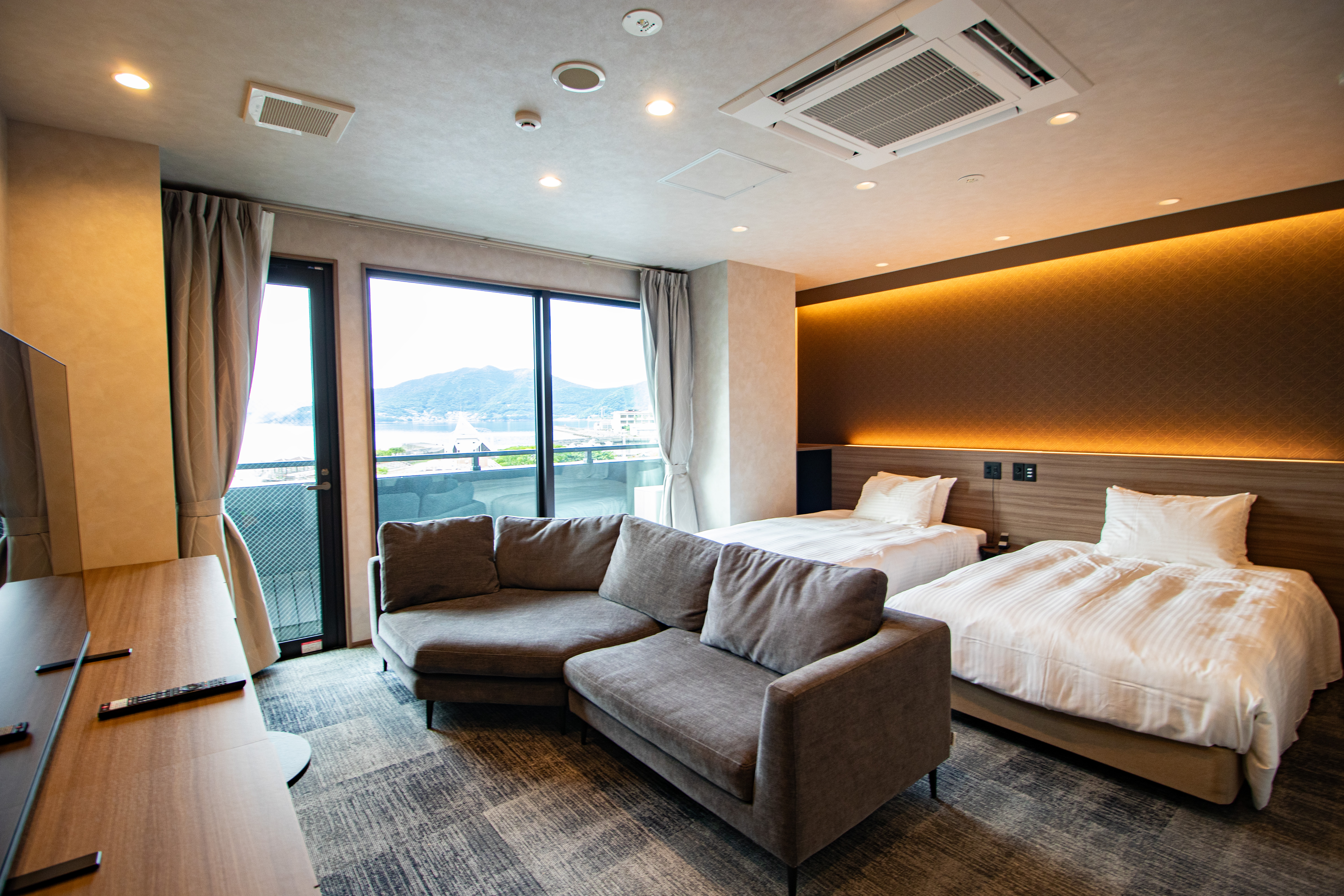 本館客室【デラックスツイン】