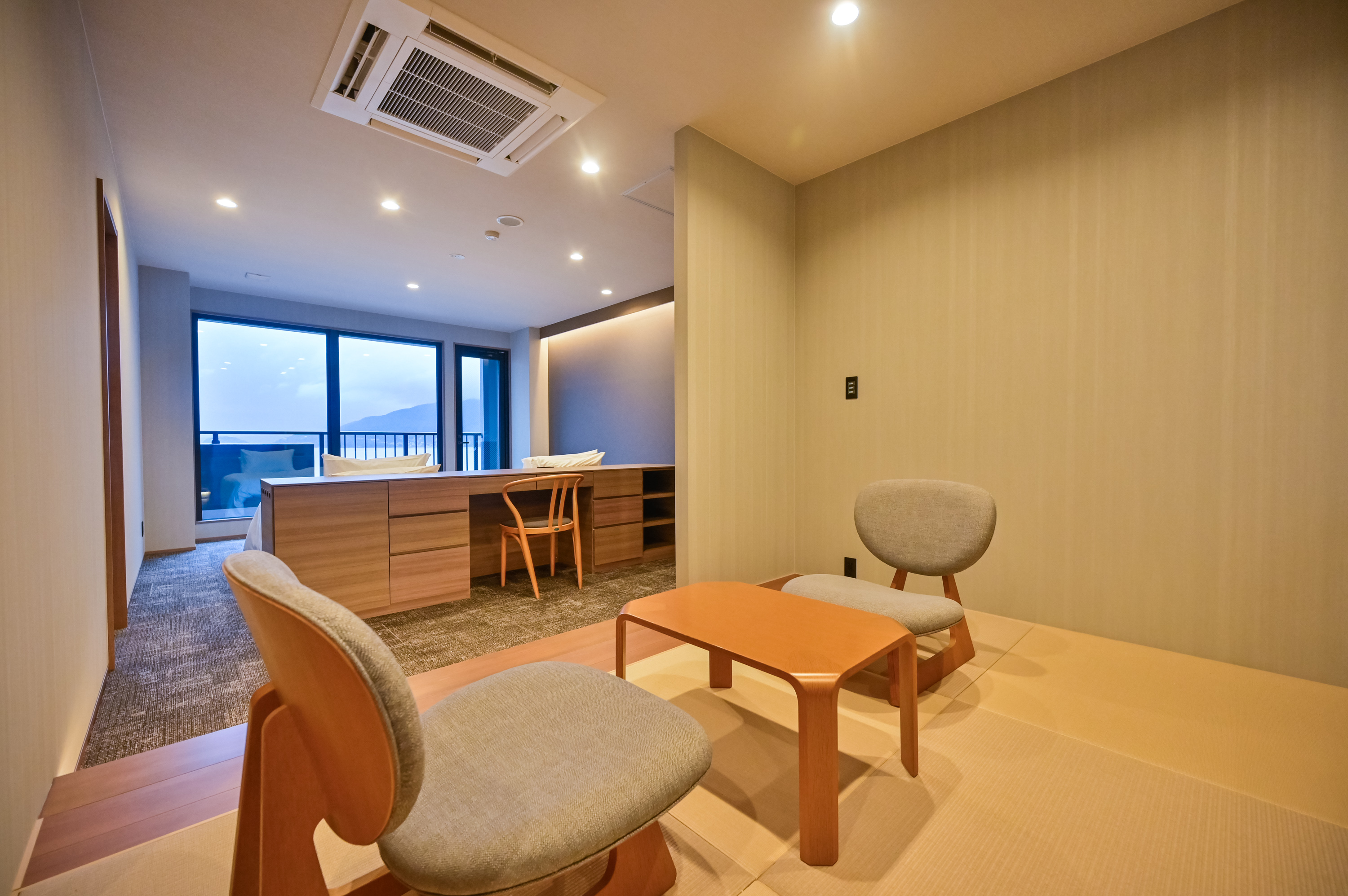 本館客室【和洋室ツイン】