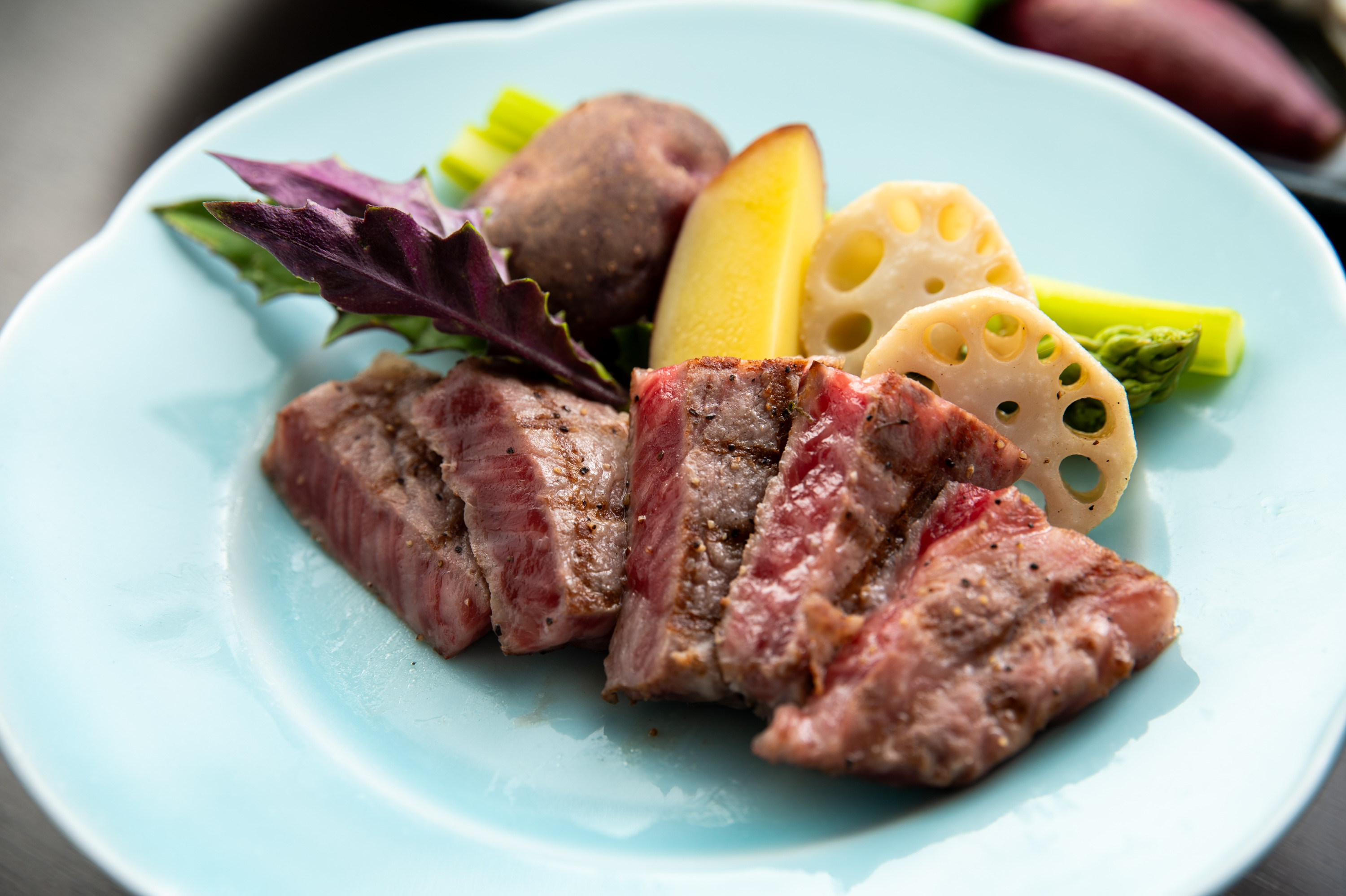 【長崎和牛のステーキ】