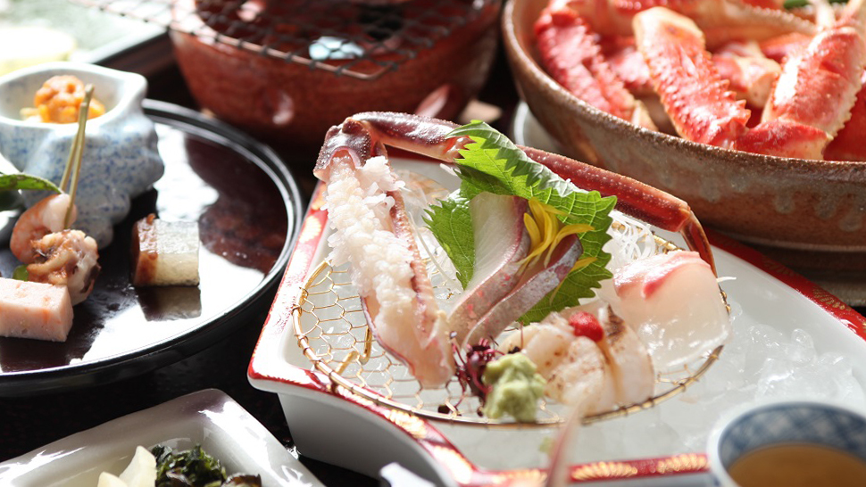 ◆冬Ｐ◆鳥取県産の活松葉蟹を半丁使用 旨味凝縮の蟹刺し＆焼き蟹を堪能するフルコース『蟹づくし会席』