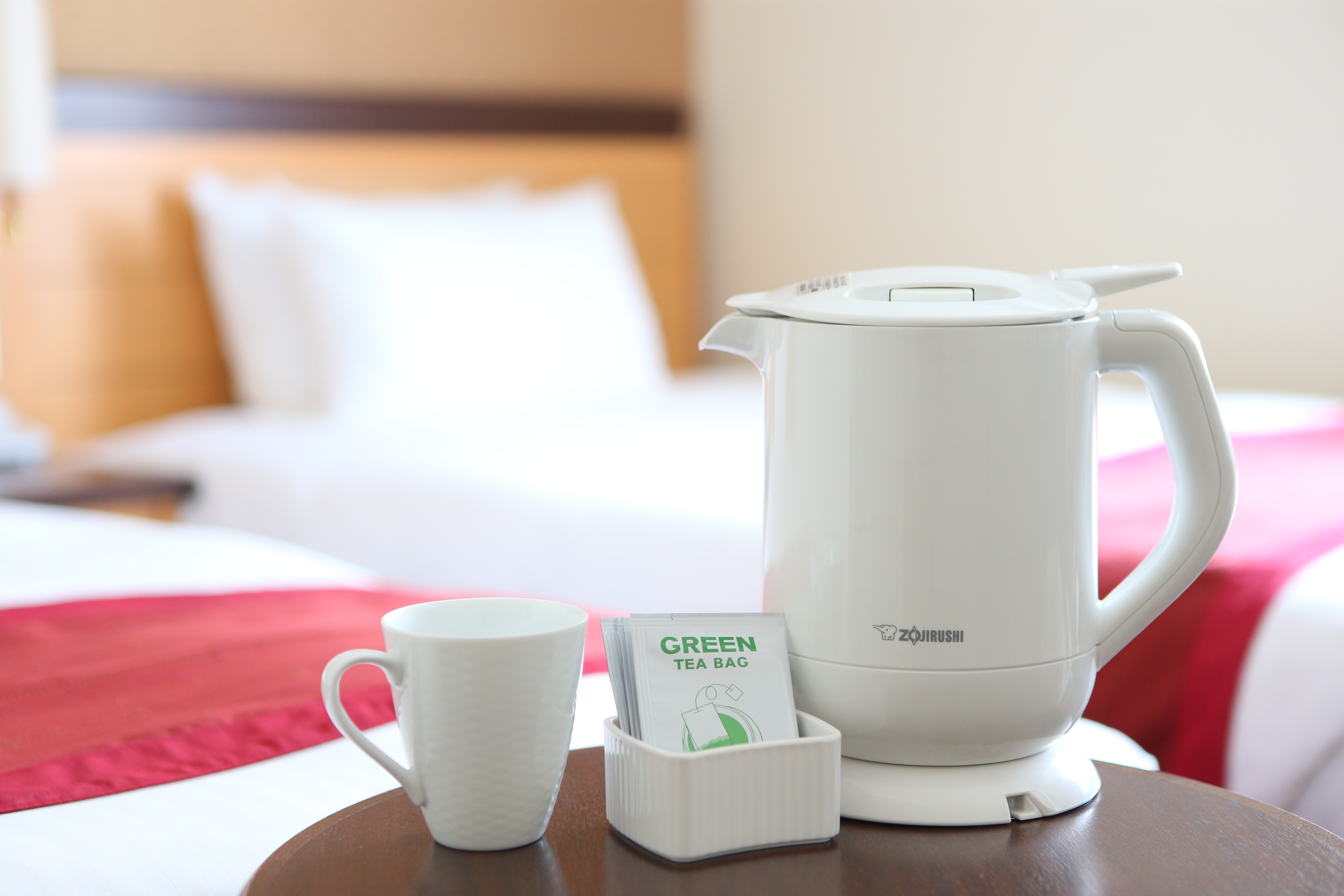 電気ケトル、ティーセット